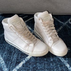 MARC BY MARC JACOBS HIGHTOP VINTAGE SNEAKERS